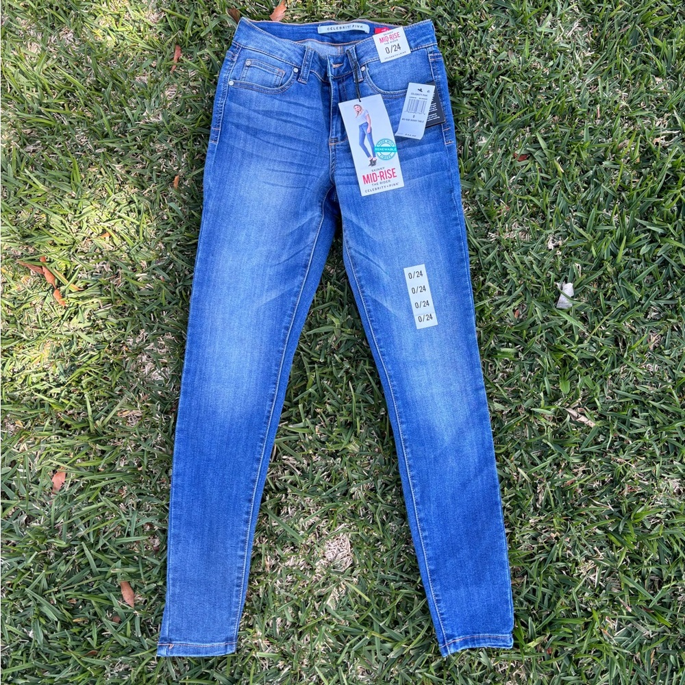 Mid rise skinny jeans